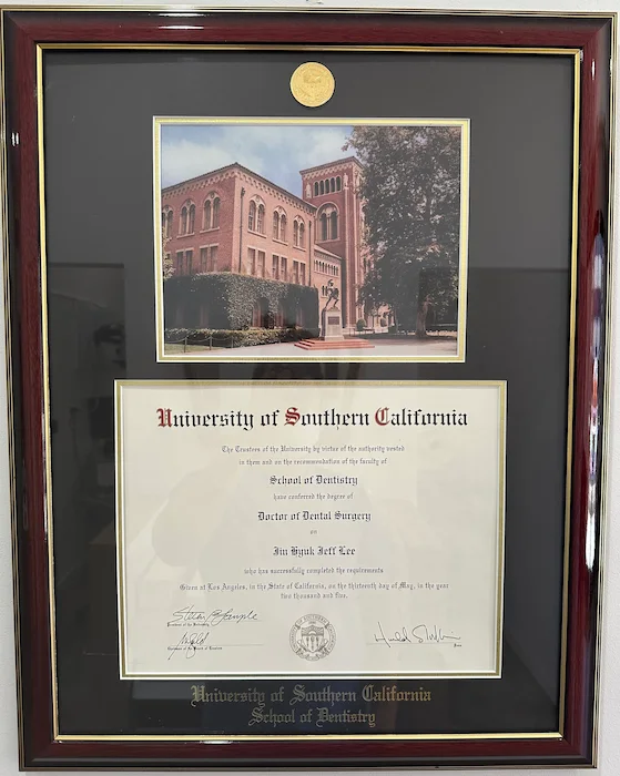 Dr. Lee diploma